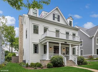 741 W 8th St, Hinsdale, IL 60521