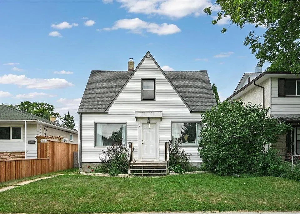 371 McKay Ave