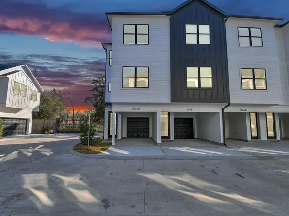 2004 Laverne Willow Ln #B, Houston, TX 77080