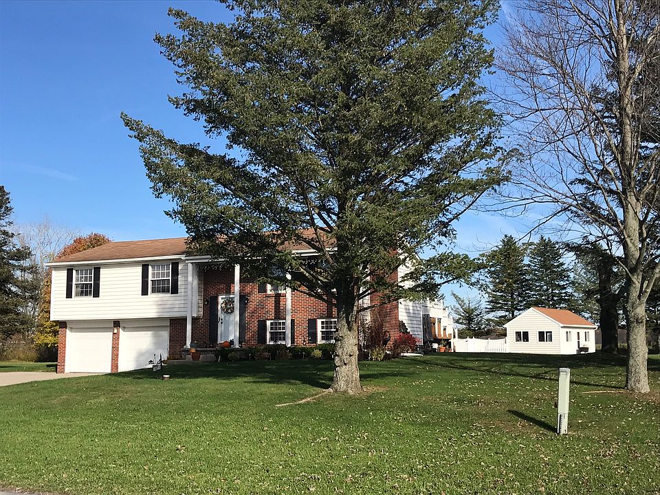 1st image of 12540 N Lawn Ct