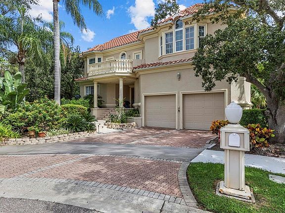 2nd image of 5914 La Rosa Ln