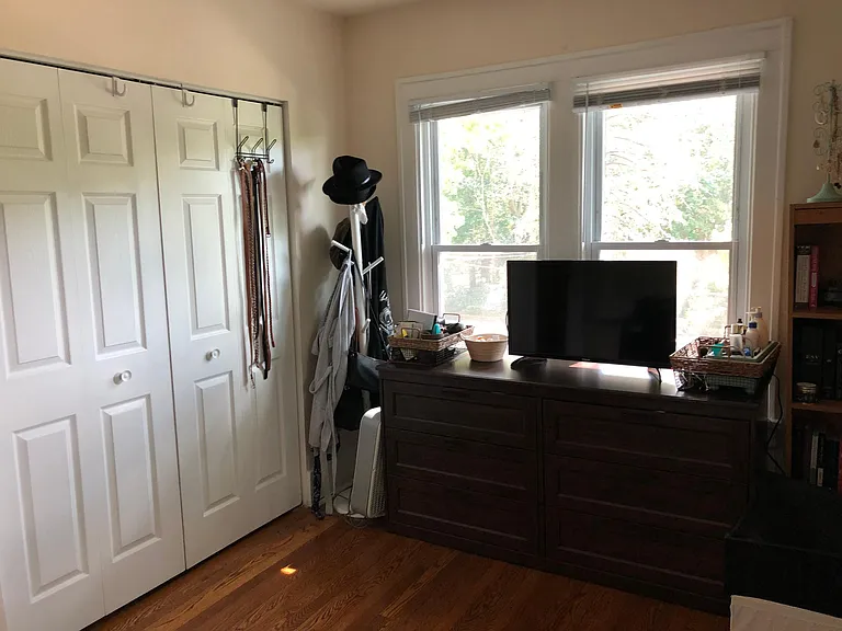 448 W Saint Charles Rd #3 — Photo 15