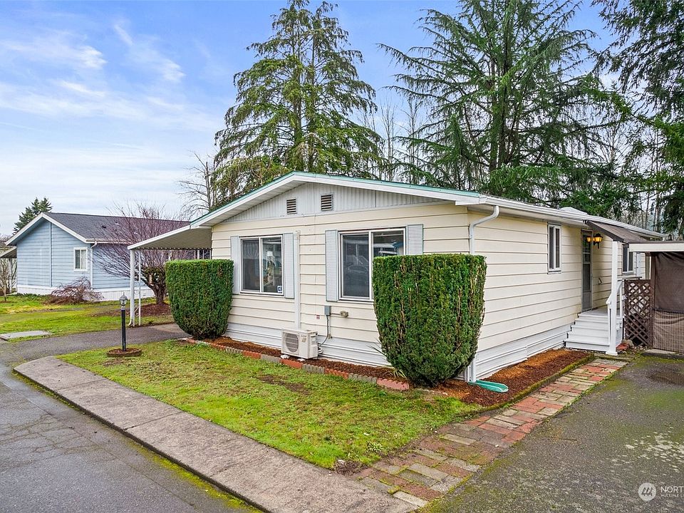 1st image of 12709 142nd Avenue Ct E #5