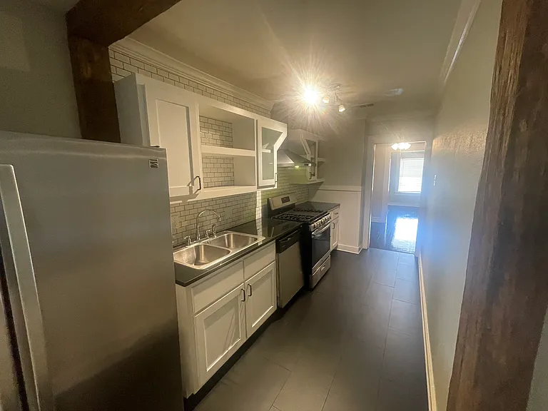 4038 Byers Ave #B — Photo 15