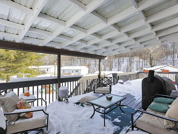 5th image of 680 Creekview Dr