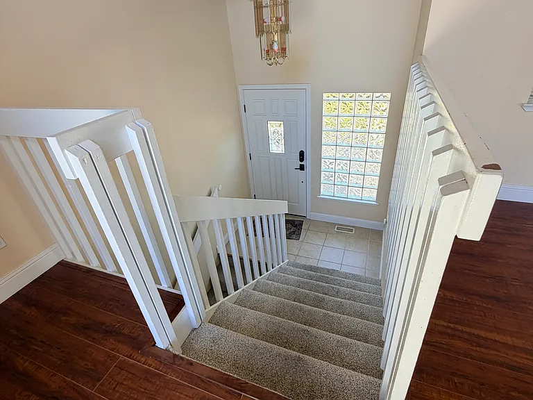 115 Wingfoot Ct — Photo 5
