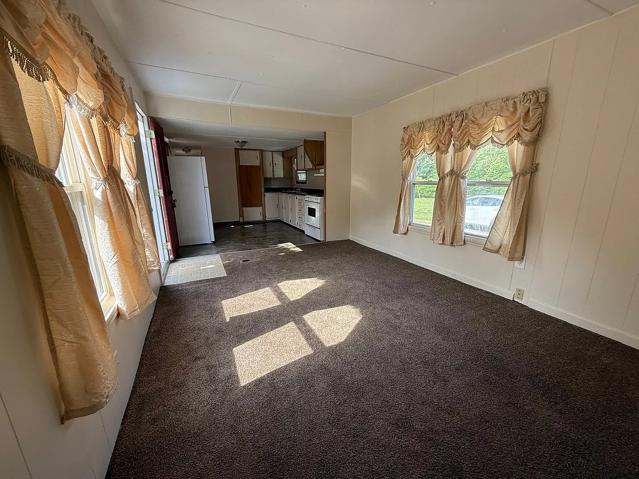 2 bed, 1.5 bath, 720 sqft, $1,699 — Photo 4