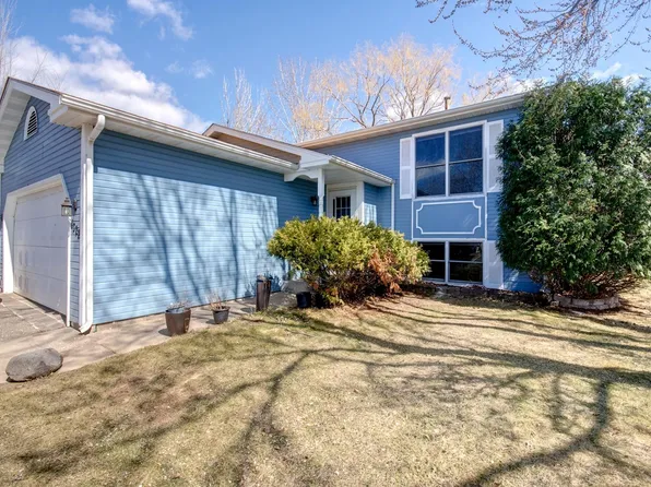 4322 Eagle Crest Dr, Eagan, MN 55122