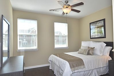 1 BR- Bedroom