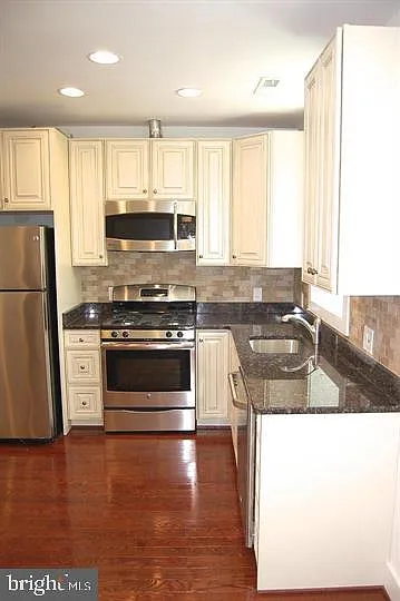 3211 Georgia Ave NW #B — Photo 11