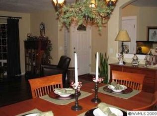 684 NW Jasper St, Dallas, OR 97338