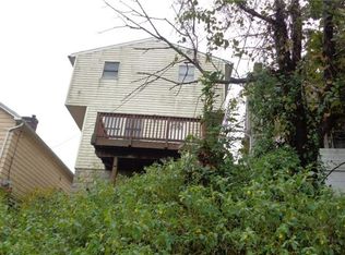 1215 School St, Carnegie, PA