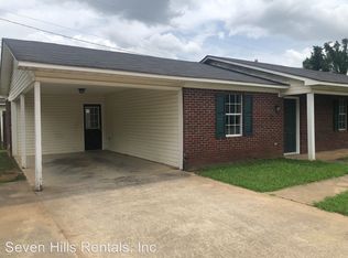 17 Redwood St NE #B, Rome, GA 30161