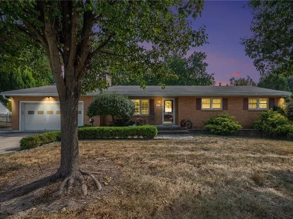 1707 NE 76th Ter, Gladstone, MO 64118