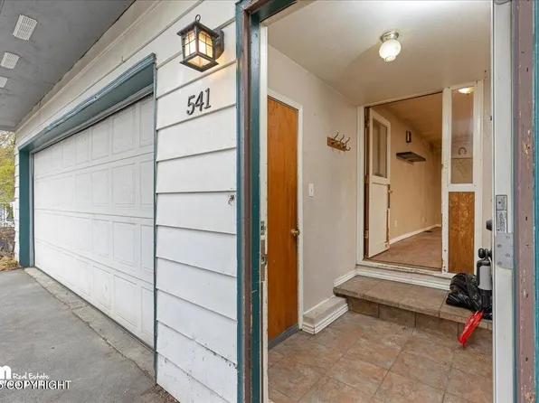 541 E 22nd Ave, Anchorage, AK 99503
