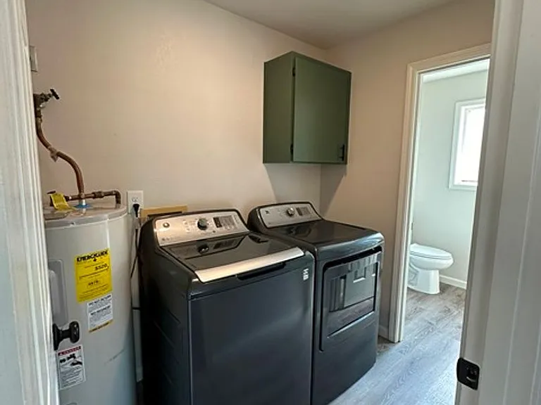1716 Lakeview Ave — Photo 6