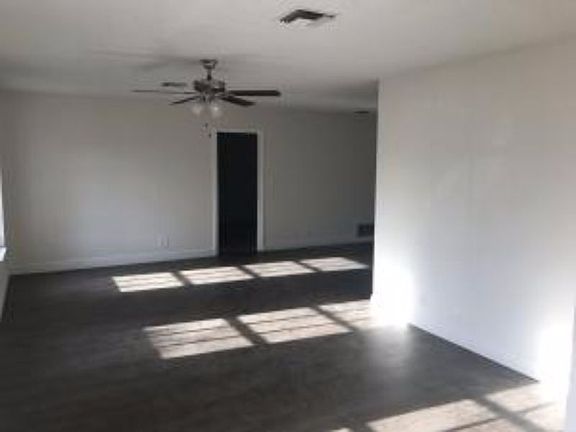 5th image of 1207 NW 7th Ct #1207