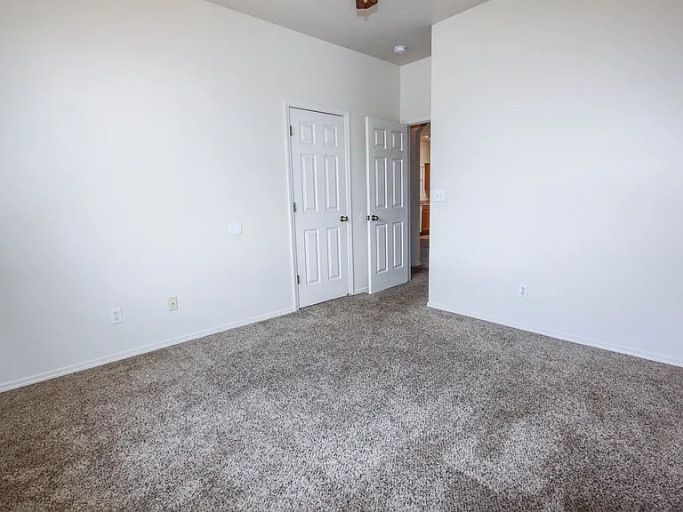 6190 N Rockland Dr — Photo 10