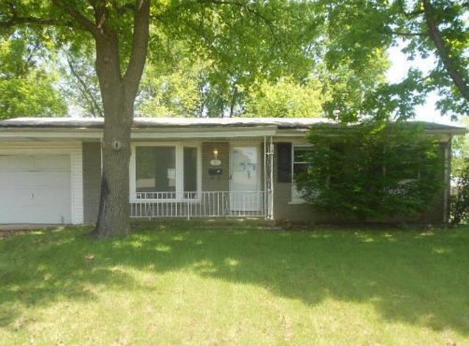 1st image of 1945 Teakwood Manor Dr