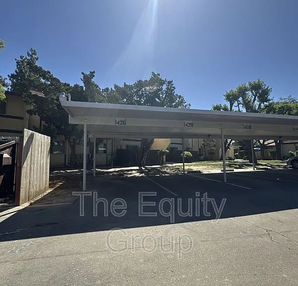 1426 W Elowin Ave — Photo 22