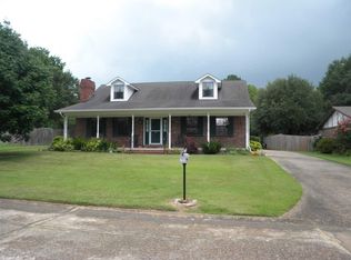 2010 Capewood Dr, Conway, AR 72032