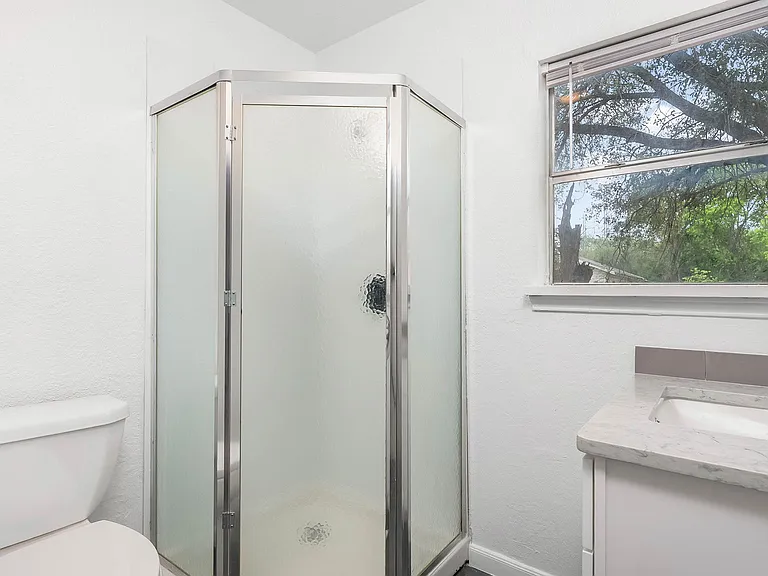 1135 Ceralvo St — Photo 4