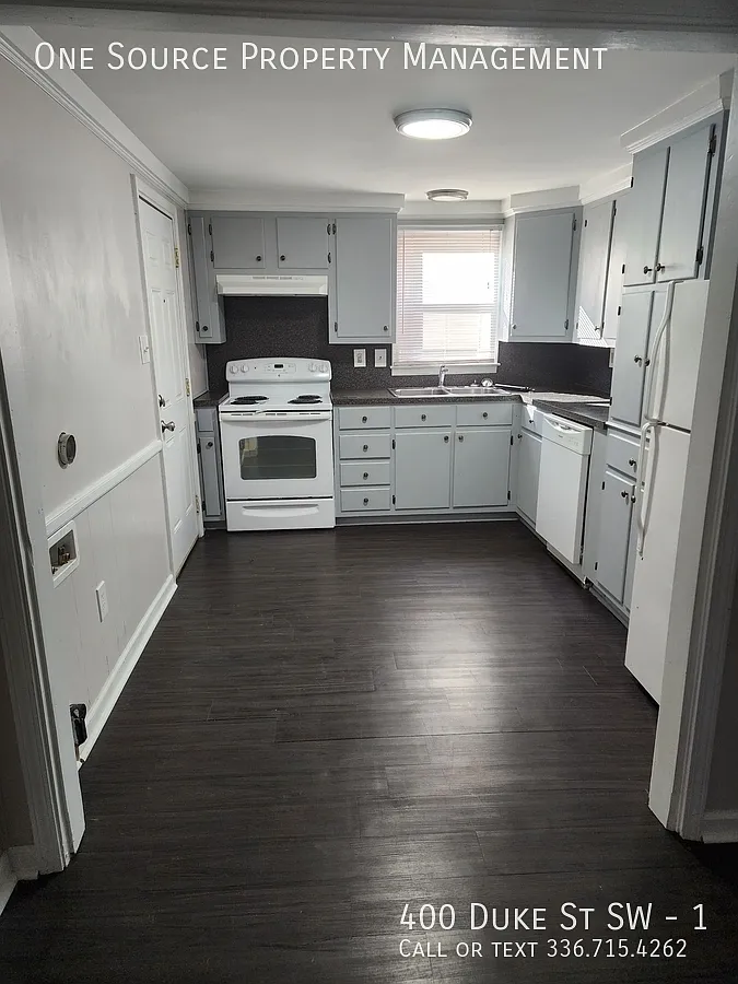 2 bed, $900 — Photo 3
