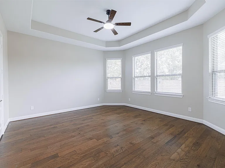 1803 Pepper Grove Ln — Photo 14