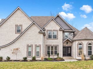 1160 Reda Dr, Clarksville, TN