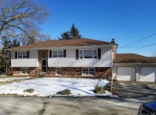 209 Geddes Ter, Waterbury, CT 06708