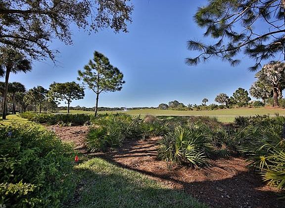 2nd image of 26931 Clarkston Dr #103