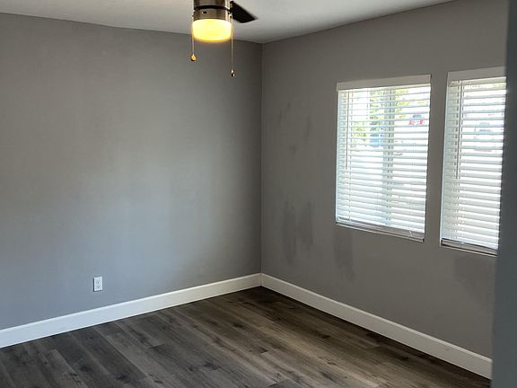 4th image of 914 Parkman Ave
