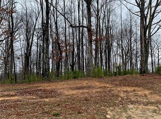 165 Old Heritage Dr, Winston Salem, NC 27107