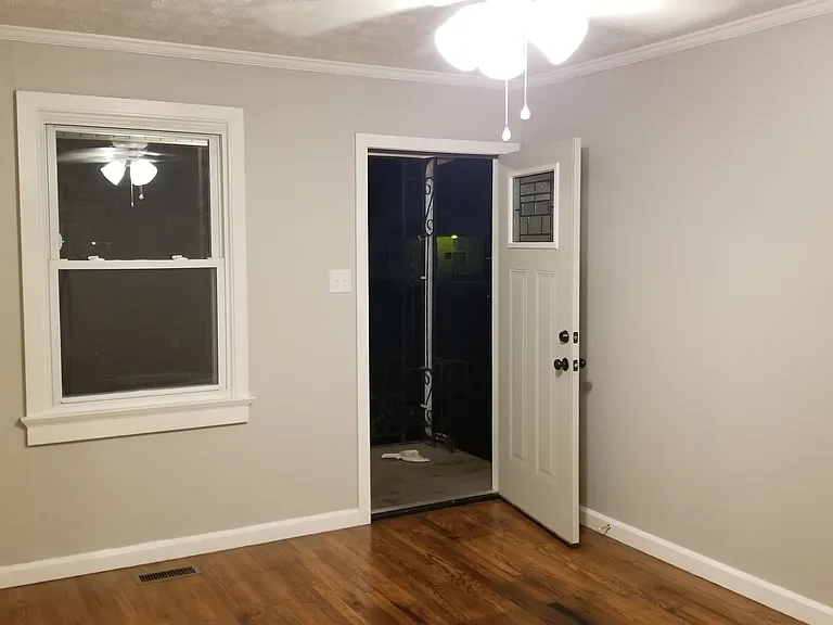 1002 Cherry St — Photo 9