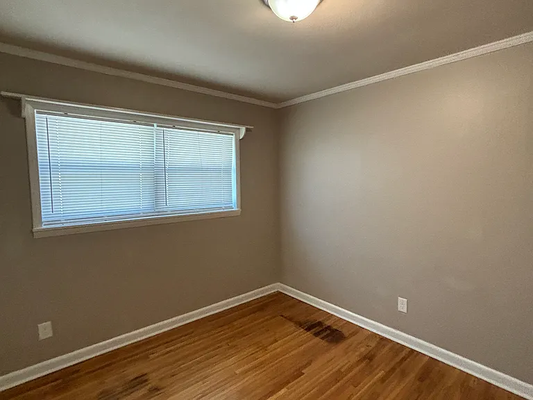 1405 Stone St — Photo 18
