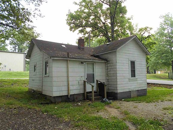 2nd image of 1528 Garfield St