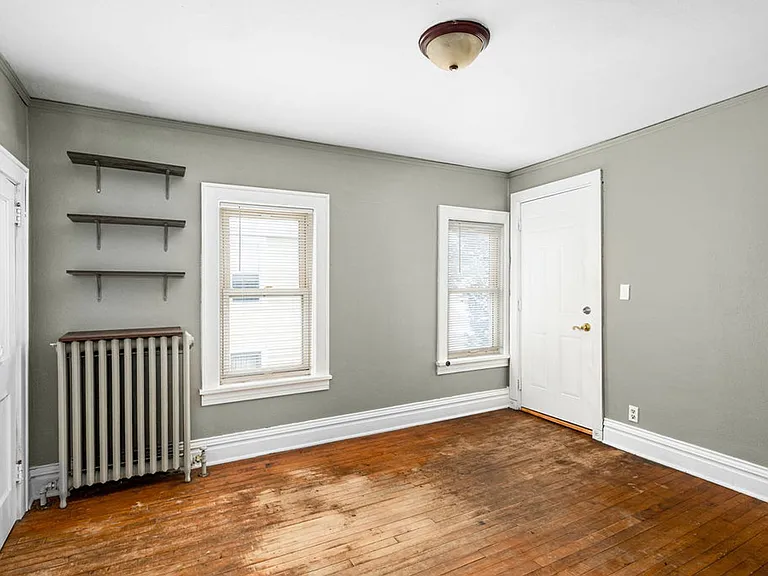 16 W 9th St — Photo 25