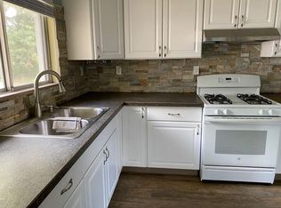 440 River Rd, Bay City, MI 48706