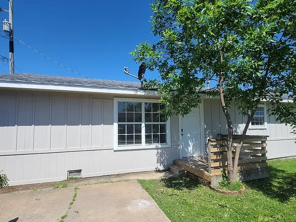 500 David St, Springdale, AR 72764