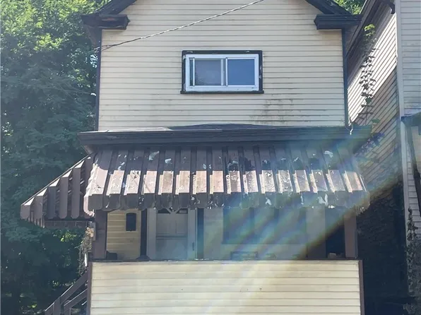 2808 Grover Ave, McKeesport, PA 15132
