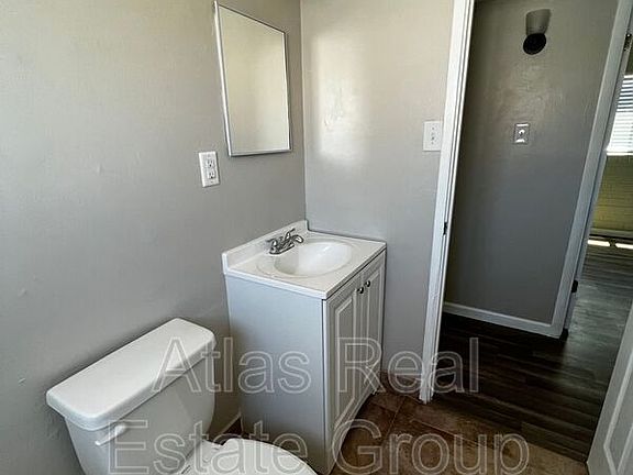 5th image of 2722-2724 S Coconino Vis Unit 2722