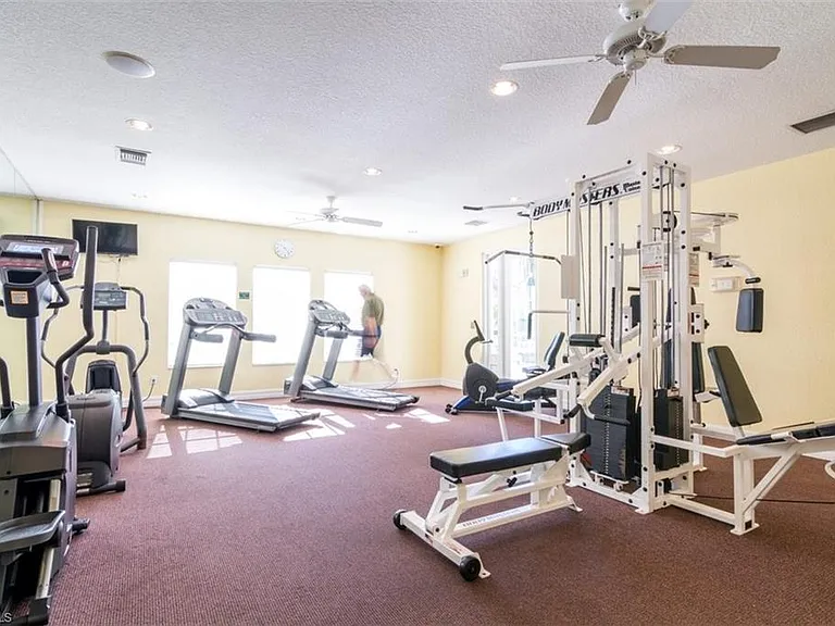 4635 Saint Croix Ln #1218 — Photo 32