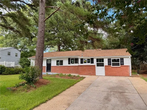 528 Big Pine Dr, Virginia Beach, VA 23452