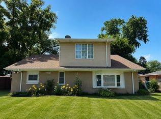 2206 Capri Ave, Joliet, IL 60436