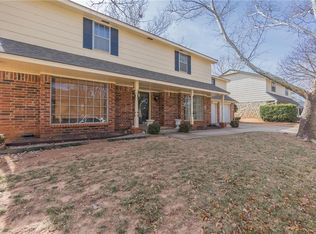 6220 Olde Harwick Cir, Oklahoma City, OK 73162