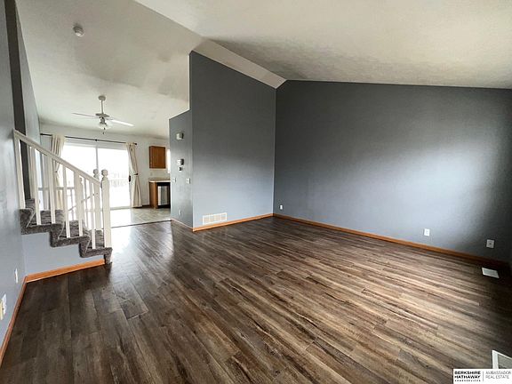 4th image of 14405 S 29th St