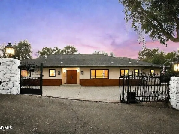 5156 Dumont Pl, Woodland Hills, CA 91364