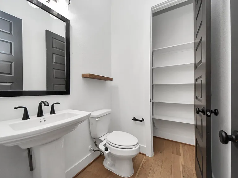 8906 Iron Forge Rd — Photo 22