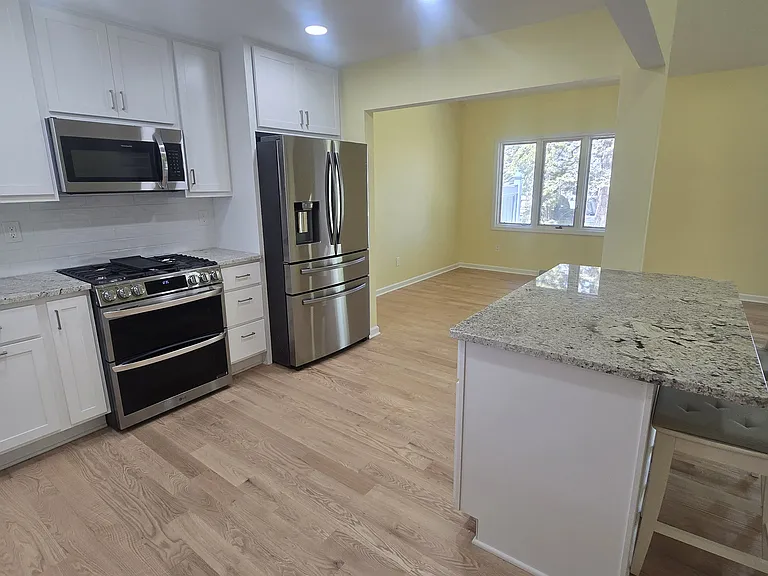 Open Kitchen