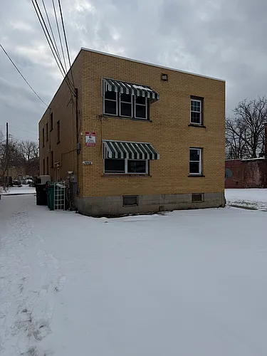 1031 Niagara Ave #4 Photo 1